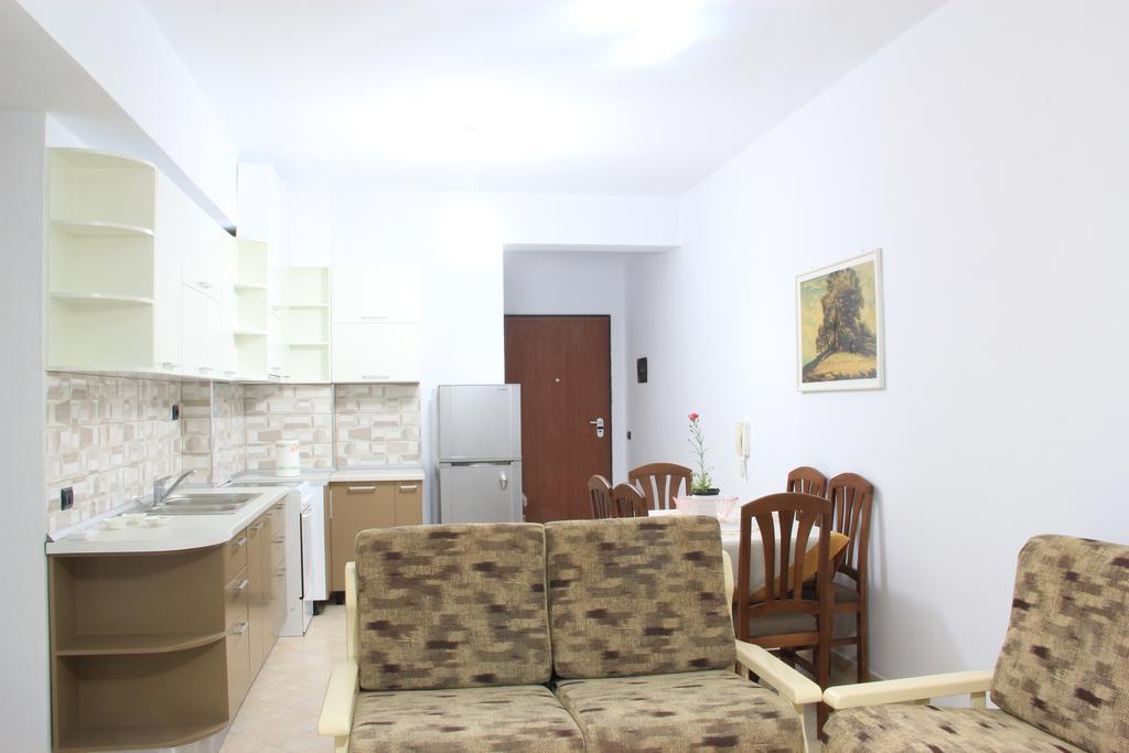 Adriatic Apartments Albania Durres Bilik gambar